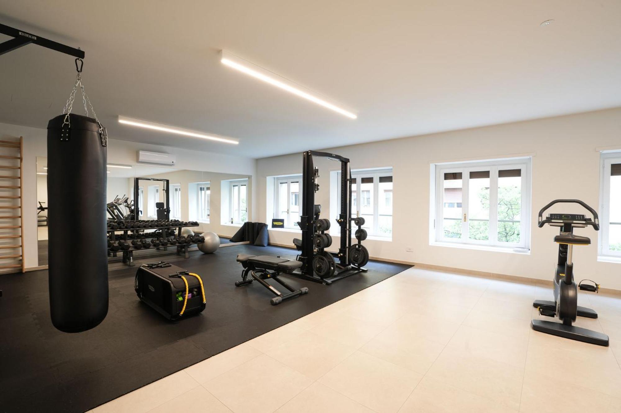 Apartment Roma Luxe, Terrace & Gym *