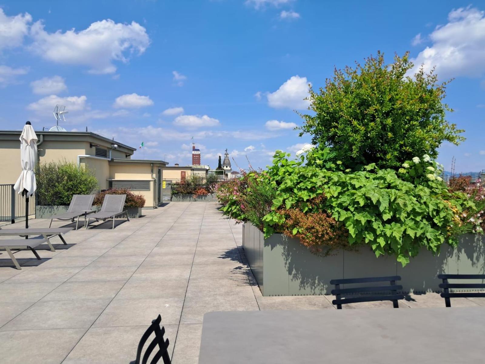 Roma Luxe, Terrace & Gym Apartment